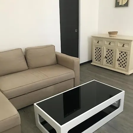 Grand 4 Couchages Pres De Tout 아파트 라시오타